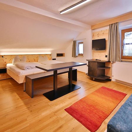 Hotel Pension Geiger Serfaus Exteriér fotografie